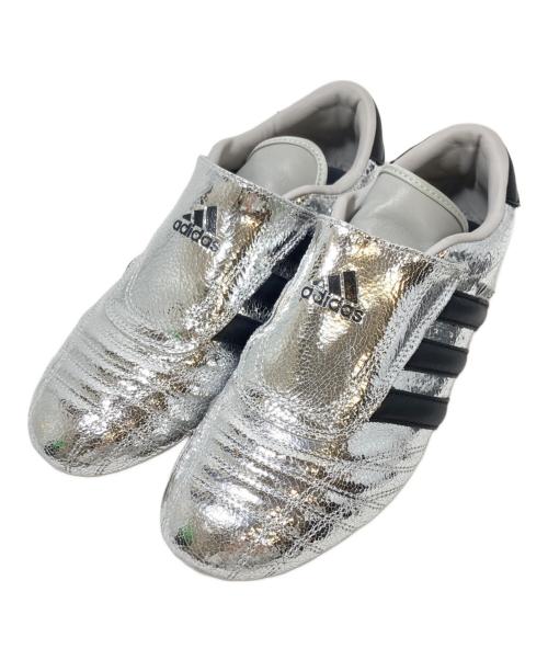 adidas（アディダス）adidas (アディダス) TAEKWONDO W SILVER METALLIC シルバー サイズ:25の古着・服飾アイテム