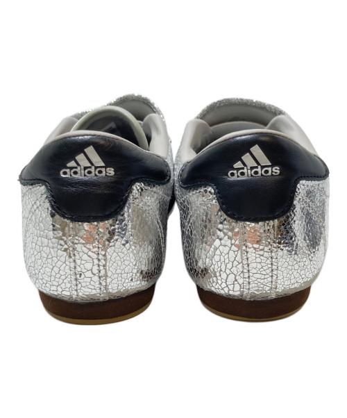 adidas（アディダス）adidas (アディダス) TAEKWONDO W SILVER METALLIC シルバー サイズ:25の古着・服飾アイテム
