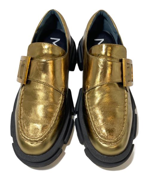 MANA（マナ）MANA (マナ) ビッグベルトボリュームソールシューズ ゴールド サイズ:40の古着・服飾アイテム