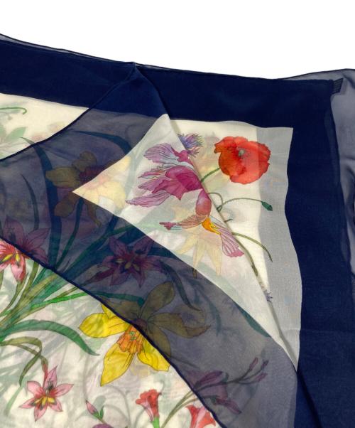 GUCCI（グッチ）GUCCI (グッチ) シルクスカーフの古着・服飾アイテム