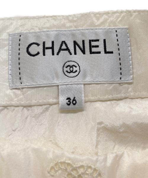 CHANEL（シャネル）CHANEL (シャネル) ココマークデザインシルクスカート ホワイト サイズ:36の古着・服飾アイテム