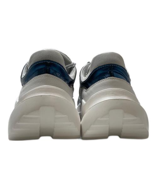 MANA（マナ）MANA (マナ) メタリックスニーカー シルバー サイズ:41の古着・服飾アイテム