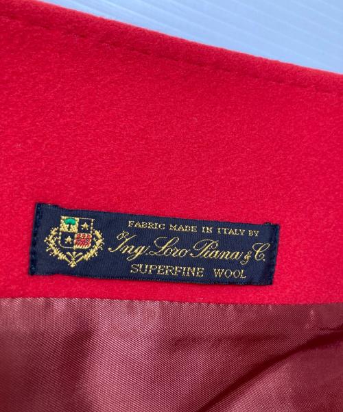 BARNEYS NEWYORK（バーニーズ・ニューヨーク）BARNEYS NEWYORK (バーニーズ・ニューヨーク) コート レッド サイズ:42の古着・服飾アイテム