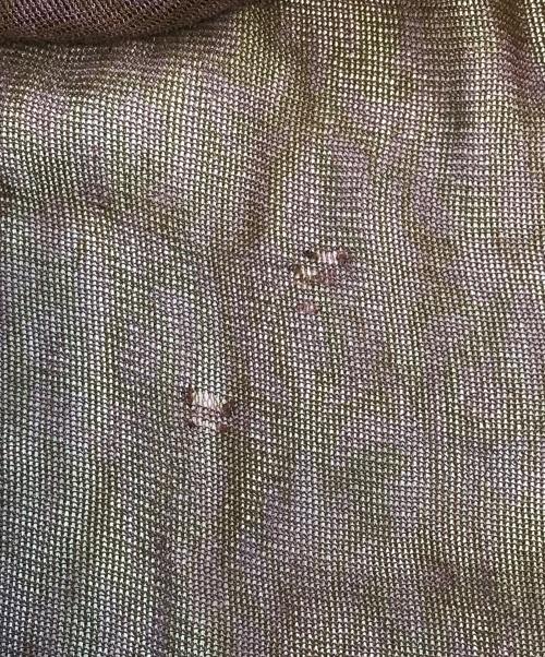 ISSEY MIYAKE PERMANENT（イッセイミヤケパーマネント）ISSEY MIYAKE PERMANENT (イッセイミヤケパーマネント) シアーロングカーディガン レッド サイズ:Mの古着・服飾アイテム