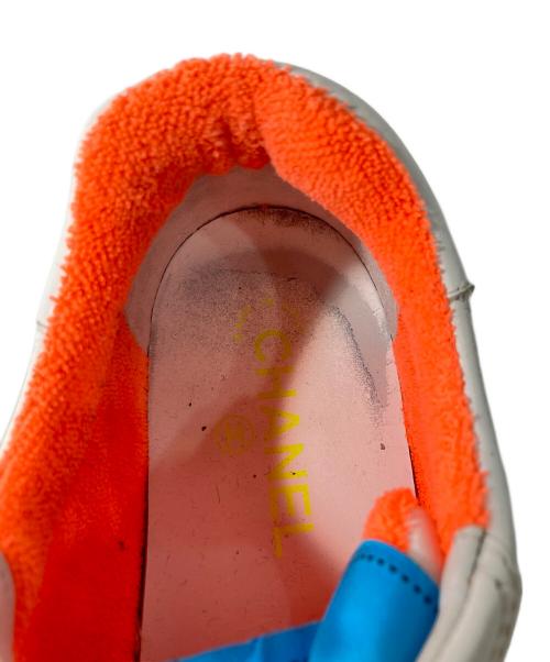 CHANEL（シャネル）CHANEL (シャネル) スニーカー ホワイト サイズ:38の古着・服飾アイテム