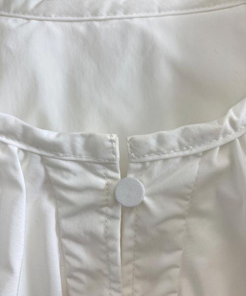machatt（マチャット）machatt (マチャット) メモリーラッフルブラウス　M21S-11 ホワイト サイズ:FREEの古着・服飾アイテム