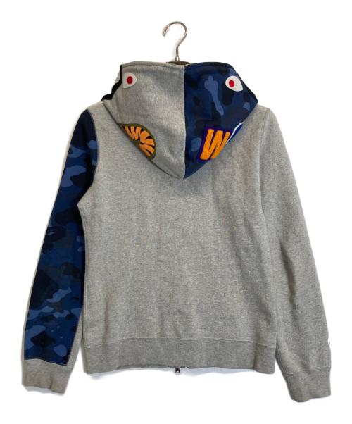 A BATHING APE（ア ベイシング エイプ）A BATHING APE (アベイシングエイプ) パーカー グレー サイズ:XSの古着・服飾アイテム