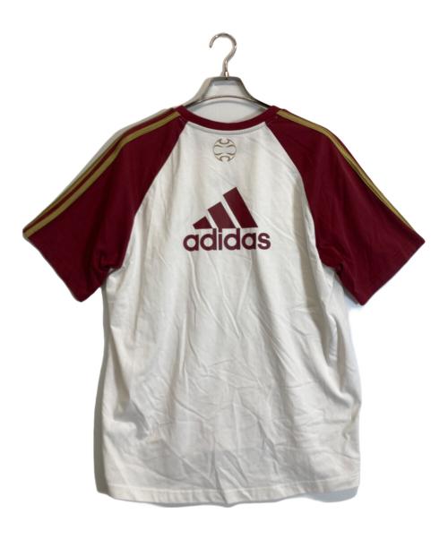 adidas（アディダス）adidas (アディダス) ワッペン刺繍クルーネックTシャツ ホワイト サイズ:Lの古着・服飾アイテム