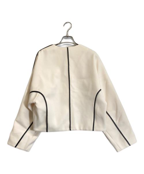 ADORE（アドーア）ADORE (アドーア) エアーダブルクロスジャケット ホワイト サイズ:38の古着・服飾アイテム