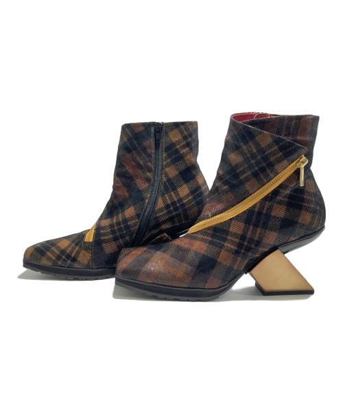 MANA（マナ）MANA (マナ) スクエア・メタルヒールサイドジップブーツ サイズ:25の古着・服飾アイテム