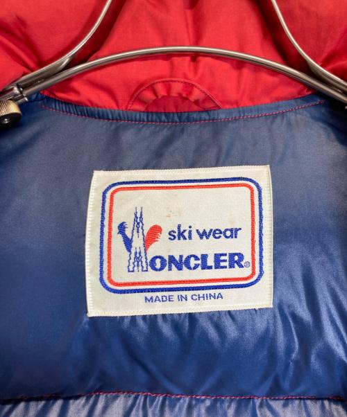 MONCLER（モンクレール）MONCLER (モンクレール) ジャケット レッド サイズ:記載なしの古着・服飾アイテム