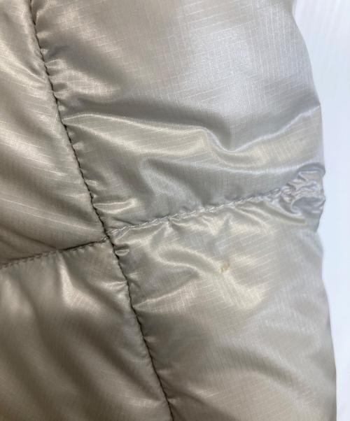 CANADA GOOSE（カナダグース）CANADA GOOSE (カナダグース) CROFTON HOODY ジャケット シルバー サイズ:Mの古着・服飾アイテム