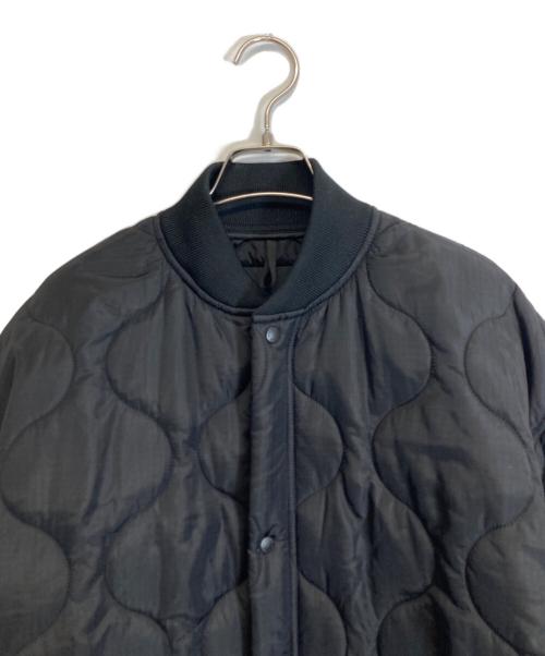 HYKE（ハイク）HYKE (ハイク) QUILTED LINER TYPE CWU-9/P JACKET ブラック サイズ:1の古着・服飾アイテム