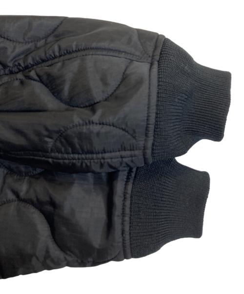 HYKE（ハイク）HYKE (ハイク) QUILTED LINER TYPE CWU-9/P JACKET ブラック サイズ:1の古着・服飾アイテム