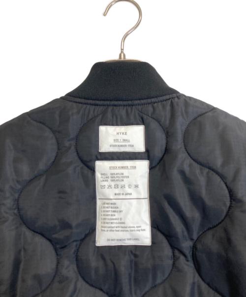 HYKE（ハイク）HYKE (ハイク) QUILTED LINER TYPE CWU-9/P JACKET ブラック サイズ:1の古着・服飾アイテム