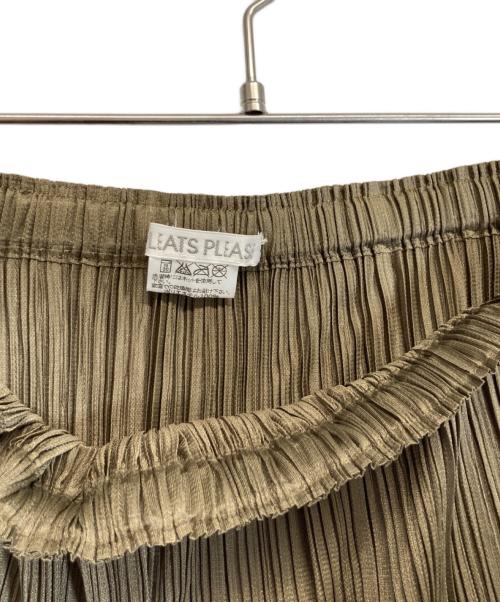 PLEATS PLEASE（プリーツプリーズ）PLEATS PLEASE (プリーツプリーズ) プリーツスカート カーキ サイズ:3の古着・服飾アイテム