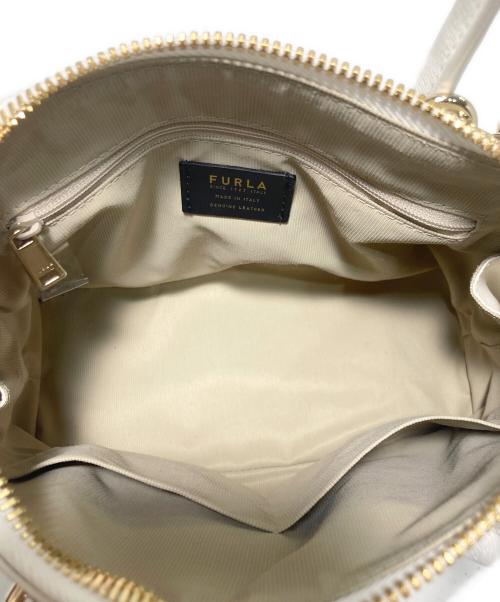 FURLA（フルラ）FURLA (フルラ) 2WAYバッグ ホワイトの古着・服飾アイテム