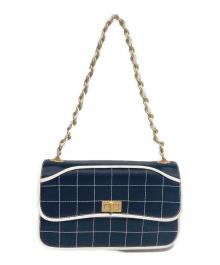CHANEL（シャネル）の古着「2.55マトラッセチェーンバッグ」｜ブラック