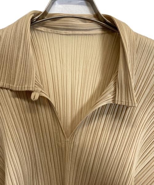 PLEATS PLEASE（プリーツプリーズ）PLEATS PLEASE (プリーツプリーズ) プリーツポロシャツ イエロー サイズ:3の古着・服飾アイテム