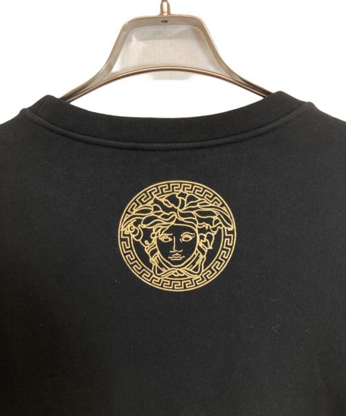 VERSACE（ヴェルサーチェ）VERSACE (ヴェルサーチェ) ロゴスウェット ブラック サイズ:Lの古着・服飾アイテム