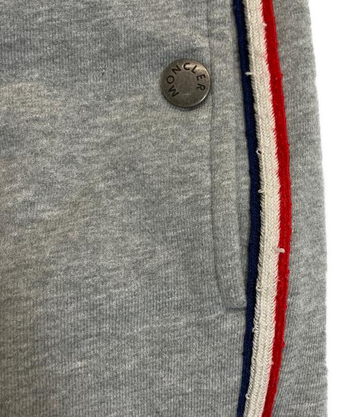 MONCLER（モンクレール）MONCLER (モンクレール) ショートパンツ ライトグレー サイズ:Lの古着・服飾アイテム