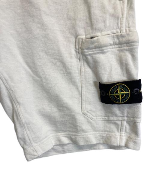 STONE ISLAND（ストーンアイランド）STONE ISLAND (ストーンアイランド) スウェットショートパンツ ホワイト サイズ:XLの古着・服飾アイテム