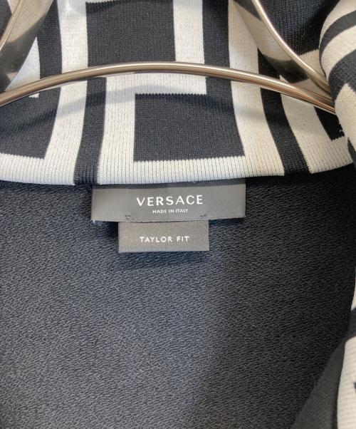VERSACE（ヴェルサーチェ）VERSACE (ヴェルサーチェ) ジップアップトラックジャケット ブラック サイズ:XLの古着・服飾アイテム