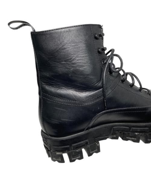 VERSACE（ヴェルサーチェ）VERSACE (ヴェルサーチェ) ブーツ ブラック サイズ:43の古着・服飾アイテム