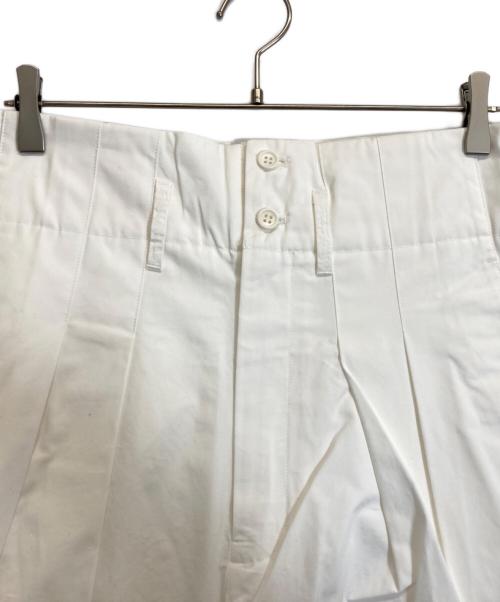 BECOME TREE（ビカムツリー）BECOME TREE (ビカムツリー) タックワイドパンツ ホワイト サイズ:Lの古着・服飾アイテム