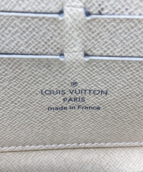 LOUIS VUITTON（ルイ ヴィトン）LOUIS VUITTON (ルイ ヴィトン) 長財布 ホワイトの古着・服飾アイテム
