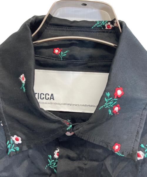 ticca（ティッカ）TICCA (ティッカ) フラワーエンブロイダリーシャツ ブラック サイズ:FREEの古着・服飾アイテム