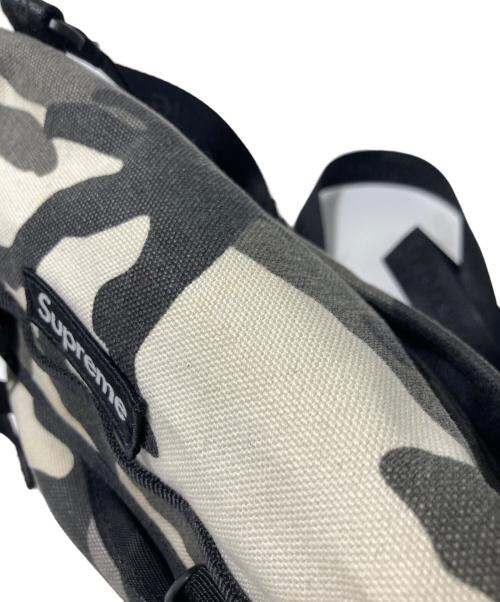 SUPREME（シュプリーム）Supreme (シュプリーム) Snow Camo Mini Messenger Bag グレーの古着・服飾アイテム