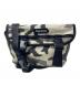Supreme（シュプリーム）の古着「Snow Camo Mini Messenger Bag」｜グレー
