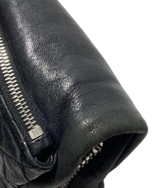 JIMMY CHOO（ジミーチュウ）JIMMY CHOO (ジミーチュウ) ショルダーバッグ ブラックの古着・服飾アイテム