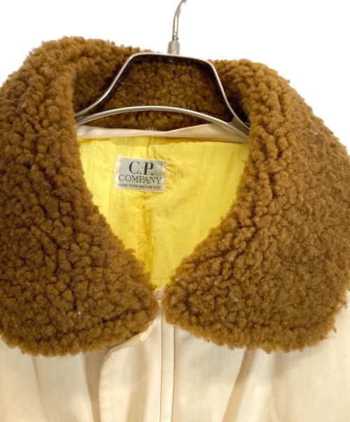 C.P COMPANY（シーピーカンパニー）C.P COMPANY (シーピーカンパニー) 襟ボアジャケット ベージュ サイズ:記載なしの古着・服飾アイテム