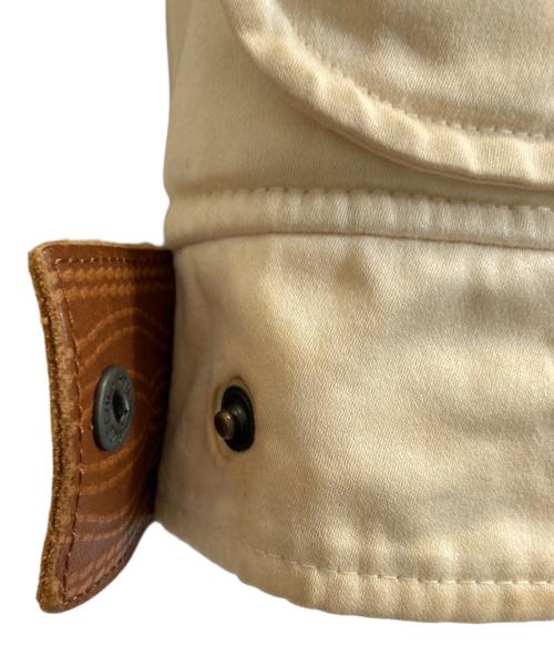 C.P COMPANY（シーピーカンパニー）C.P COMPANY (シーピーカンパニー) 襟ボアジャケット ベージュ サイズ:記載なしの古着・服飾アイテム