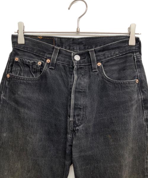 LEVI'S（リーバイス）LEVI'S (リーバイス) 501 デニムパンツ ブラック サイズ:W28の古着・服飾アイテム