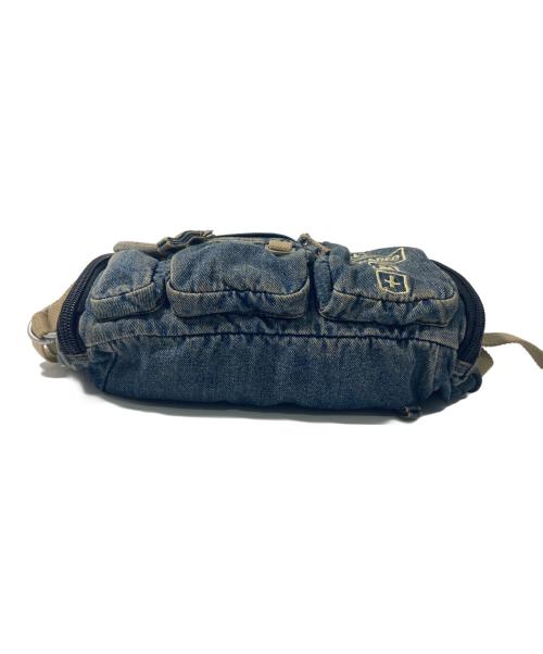 DSQUARED2（ディースクエアード）DSQUARED2 (ディースクエアード) ショルダーバッグ インディゴの古着・服飾アイテム