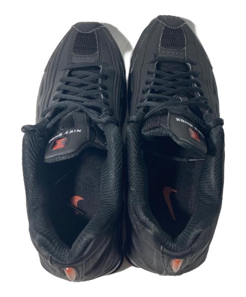 NIKE（ナイキ）NIKE (ナイキ) SHOX R4 Women's ブラック サイズ:28の古着・服飾アイテム