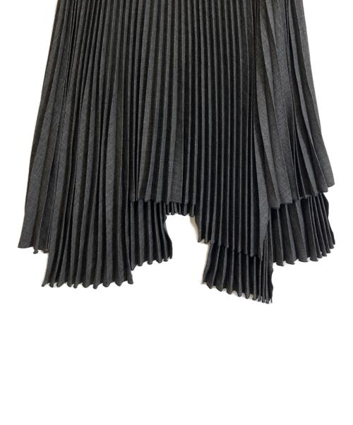 PLAN C（プランシー）Plan C (プランシー) プリーツスカート グレー サイズ:38の古着・服飾アイテム