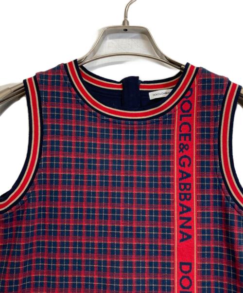 DOLCE & GABBANA（ドルチェ＆ガッバーナ）DOLCE & GABBANA (ドルチェ＆ガッバーナ) ノースリーブワンピース レッド サイズ:9/10の古着・服飾アイテム