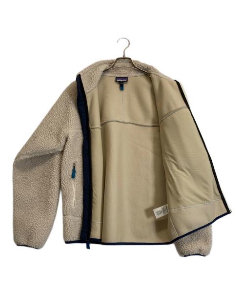 Patagonia（パタゴニア）Patagonia (パタゴニア) CLASSIC RETRO-X ホワイト サイズ:Mの古着・服飾アイテム