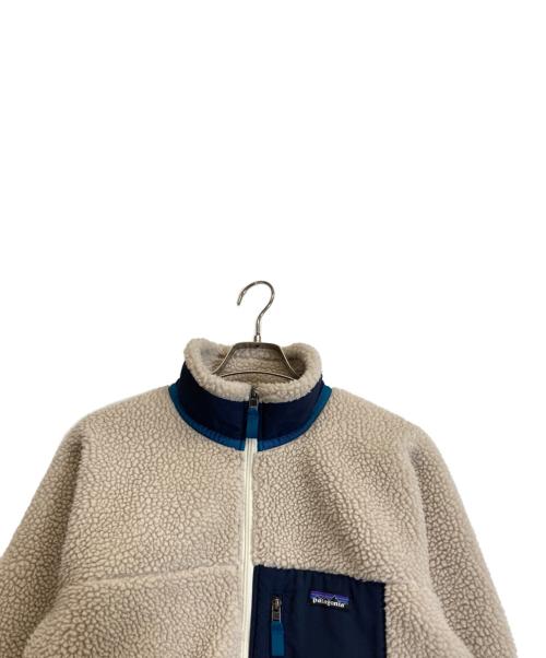 Patagonia（パタゴニア）Patagonia (パタゴニア) CLASSIC RETRO-X ホワイト サイズ:Mの古着・服飾アイテム