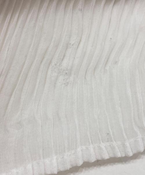 ISSEY MIYAKE（イッセイミヤケ）ISSEY MIYAKE (イッセイミヤケ) プリーツカットソー ホワイト サイズ:Mの古着・服飾アイテム