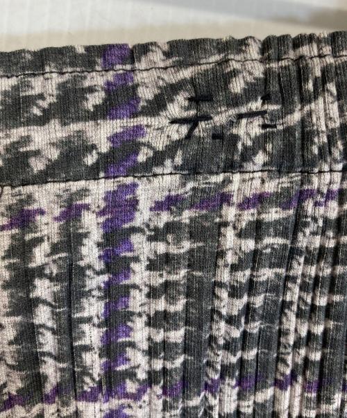 PLEATS PLEASE（プリーツプリーズ）PLEATS PLEASE (プリーツプリーズ) チェック柄プリーツパンツ グレー サイズ:Mの古着・服飾アイテム