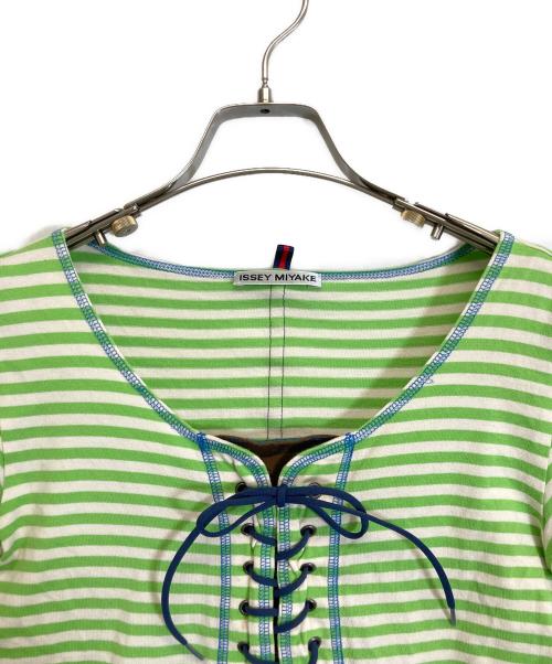 ISSEY MIYAKE（イッセイミヤケ）ISSEY MIYAKE (イッセイミヤケ) カットソー グリーン サイズ:-の古着・服飾アイテム