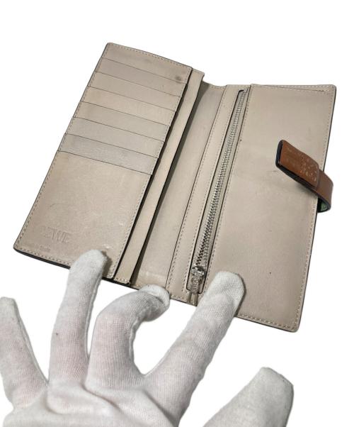 LOEWE（ロエベ）LOEWE (ロエベ) 長財布 グリーンの古着・服飾アイテム