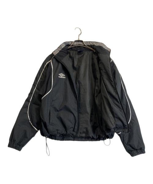 FREAK'S STORE（フリークスストア）FREAK'S STORE (フリークスストア) UMBRO (アンブロ) Padding Nylon Track JACKET ブラック サイズ:Mの古着・服飾アイテム