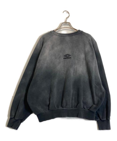UMBRO（アンブロ）UMBRO (アンブロ) Lui's (ルイス) ピグメントクルーネックスウェット グレー サイズ:Mの古着・服飾アイテム