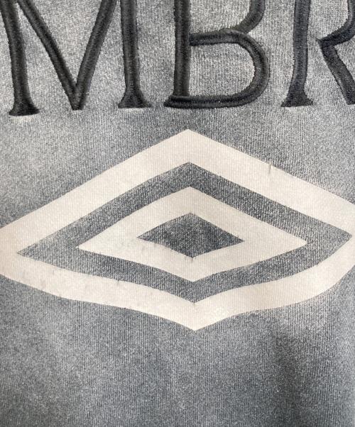 UMBRO（アンブロ）UMBRO (アンブロ) Lui's (ルイス) ピグメントクルーネックスウェット グレー サイズ:Mの古着・服飾アイテム